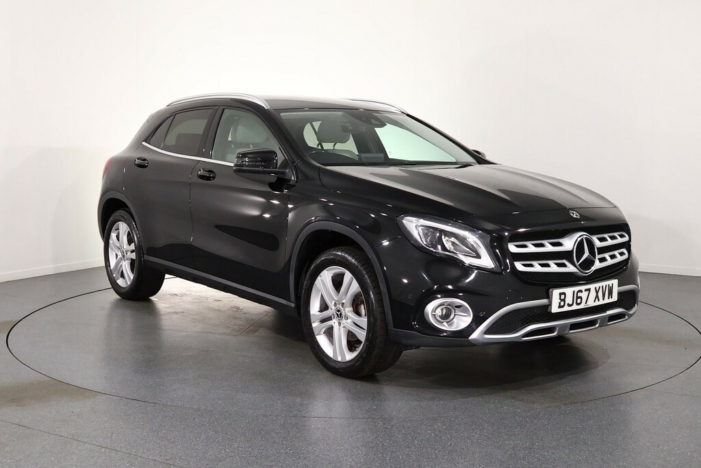 Mercedes-Benz GLA Class Sport Black