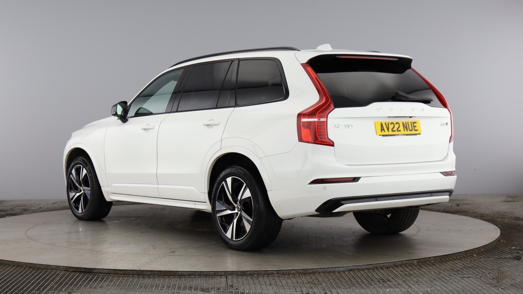 Volvo XC90 R-design White #3