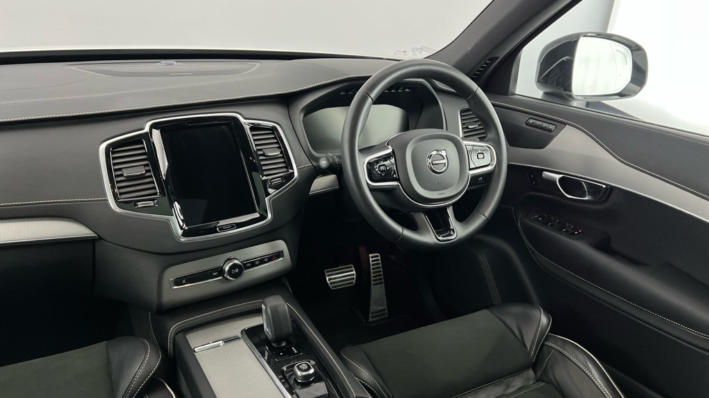Volvo XC90 Plus B5 Awd Mild Hybrid, Dark, Heated Sea White #8