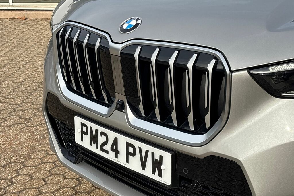 BMW X1 20I Mht Xline Suv Hybrid Dct Sdrive RX24LJJ Silver #28