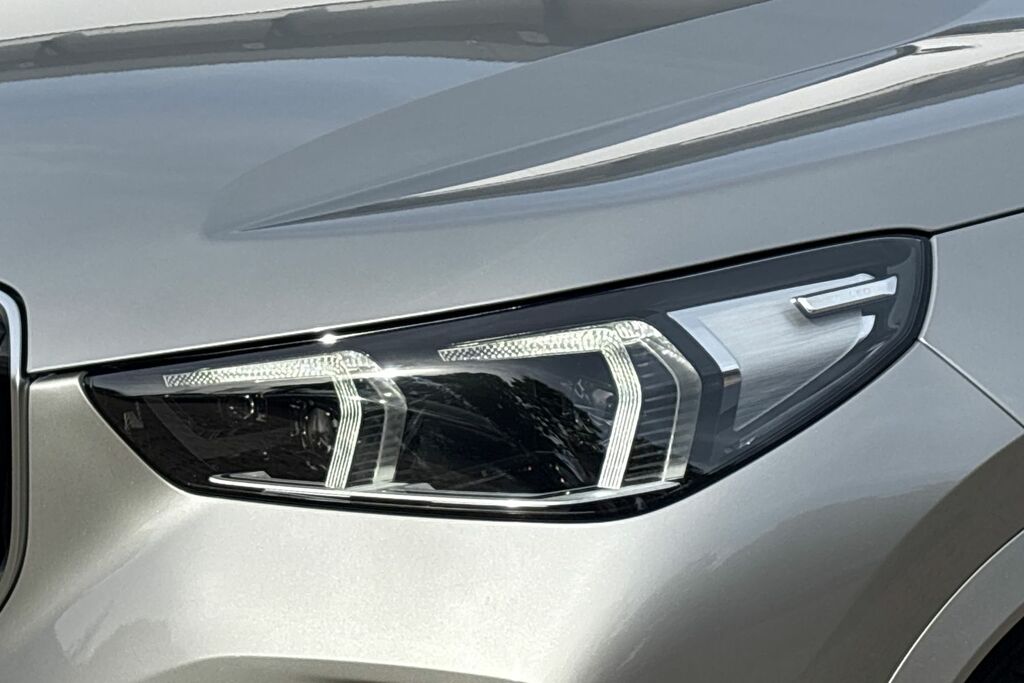 BMW X1 20I Mht Xline Suv Hybrid Dct Sdrive RX24LJJ Silver #18