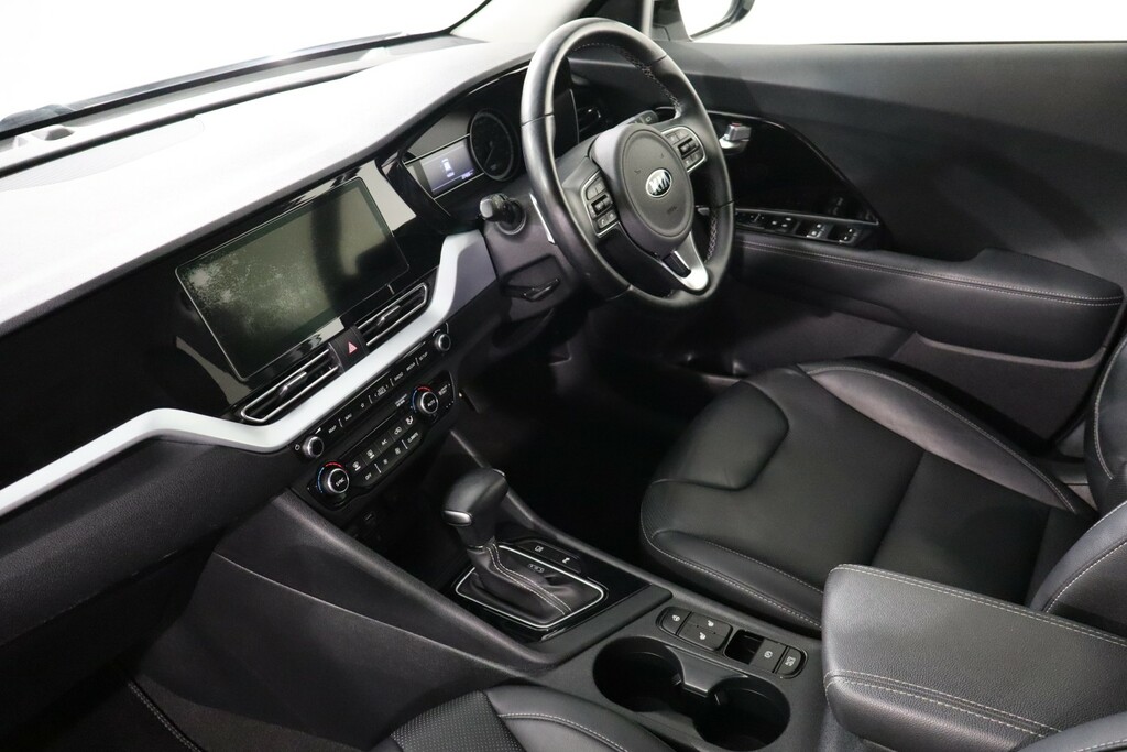 Kia Niro Niro 1.6 Gdi Hybrid 2 Dct Estate Red #10