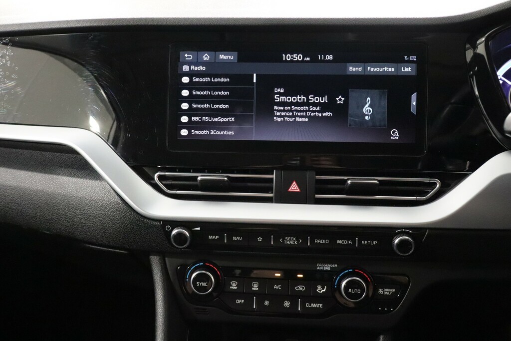 Kia Niro Niro 1.6 Gdi Hybrid 2 Dct Estate Red #21