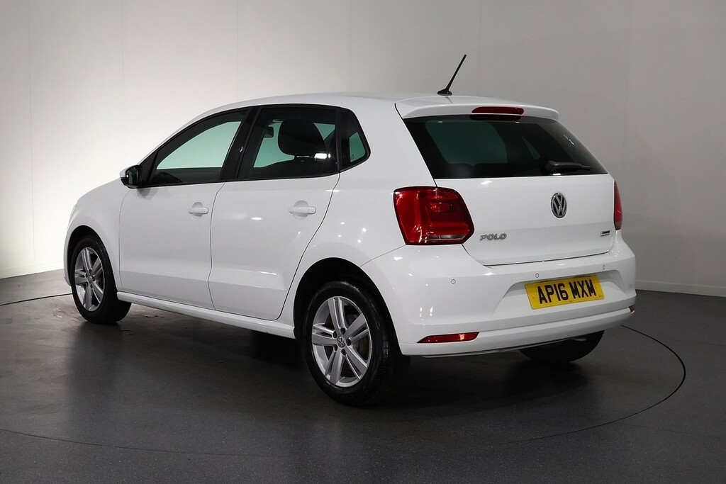 Volkswagen Polo Match White #5