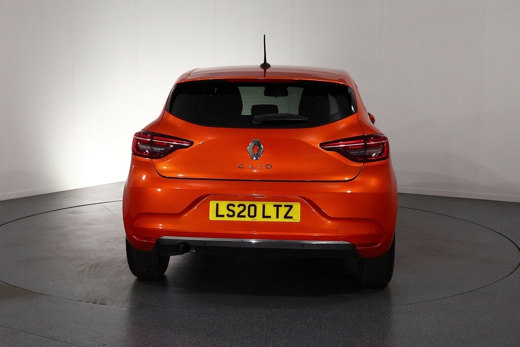 Renault Clio Iconic Orange #6