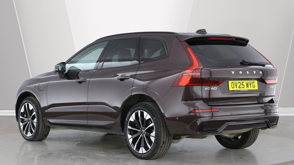 Volvo XC60 Ultra Dark Red #6