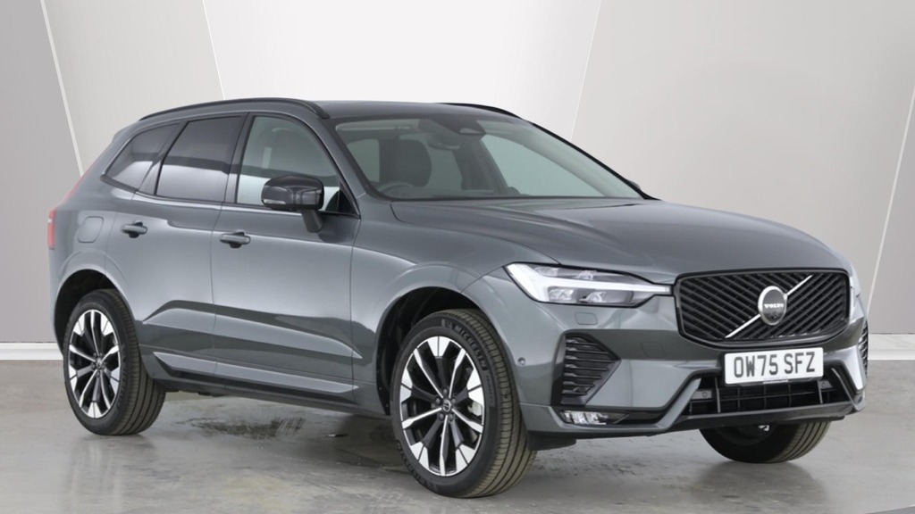 Volvo XC60 Ultra Dark Green