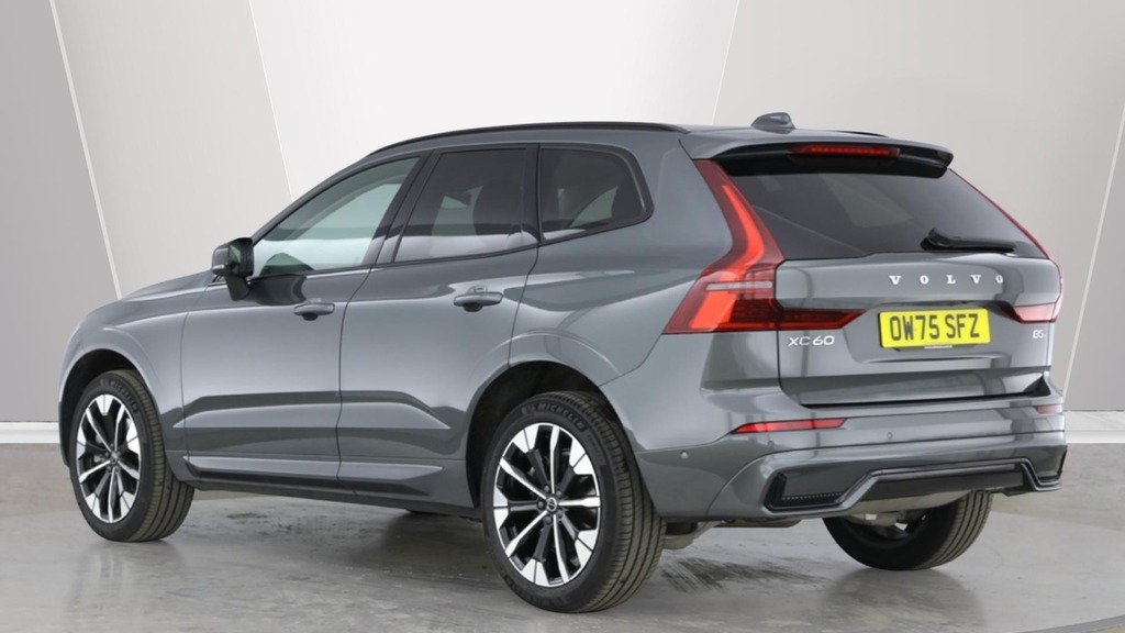 Volvo XC60 Ultra Dark Green #6