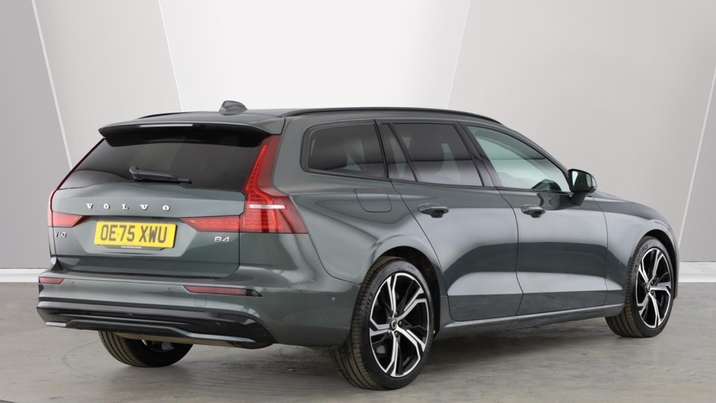 Volvo V60 Ultra Green #6
