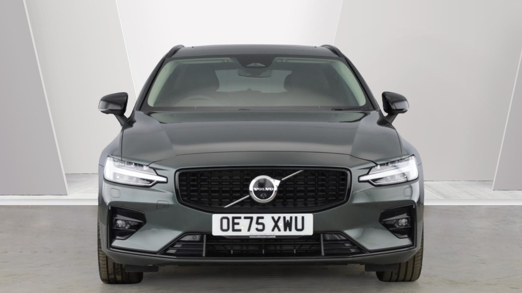 Volvo V60 Ultra Green #3