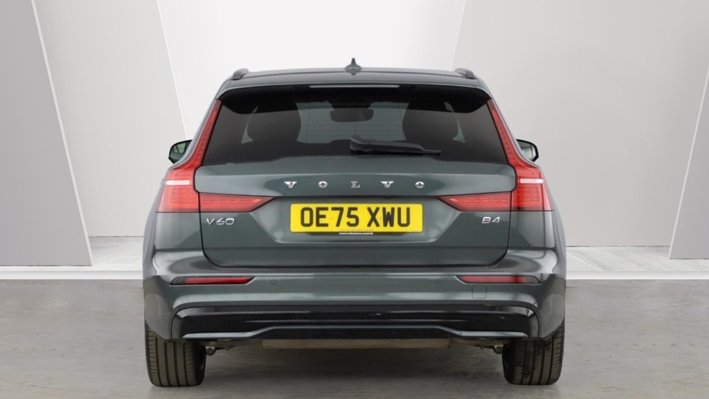 Volvo V60 Ultra Green #4