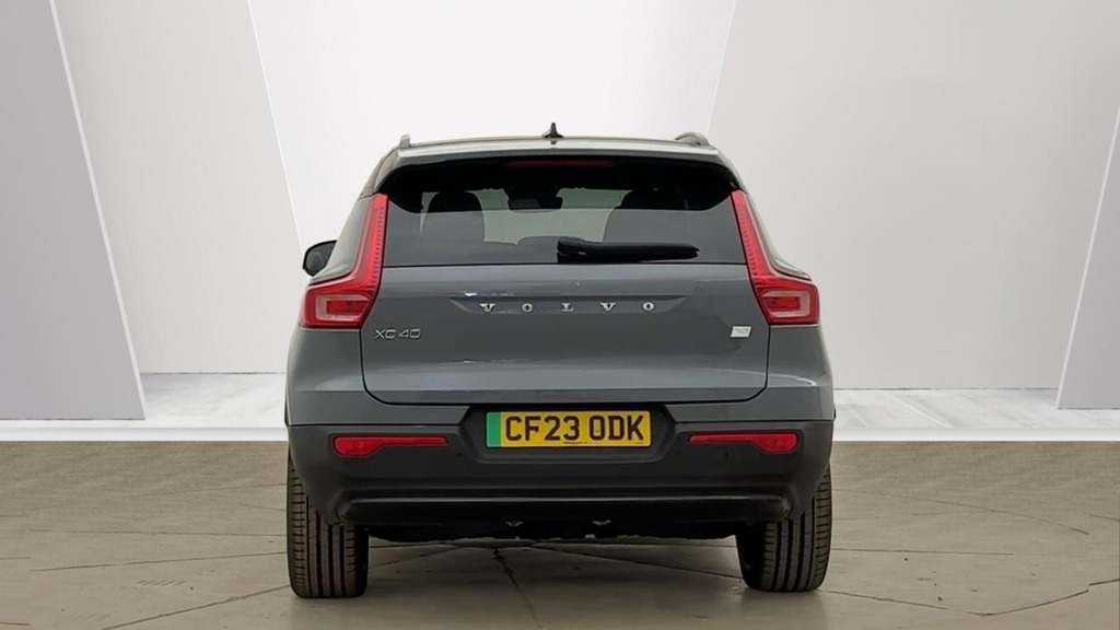 Volvo XC40 Ultimate Grey #4