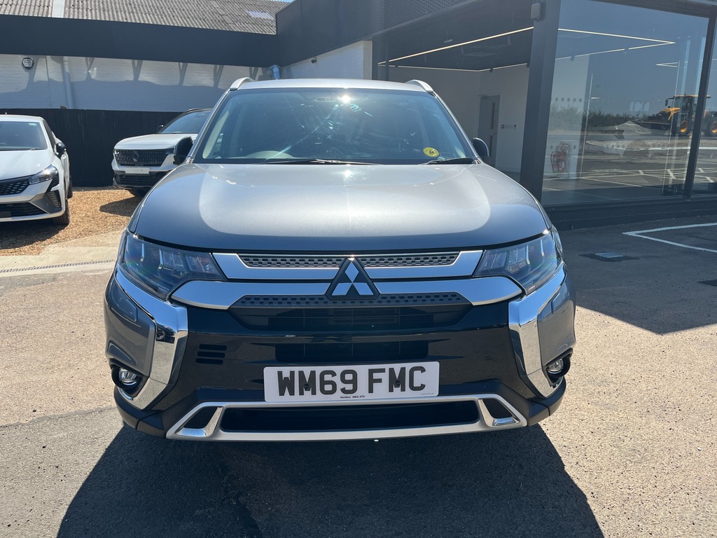 Mitsubishi Outlander Exceed Grey #2
