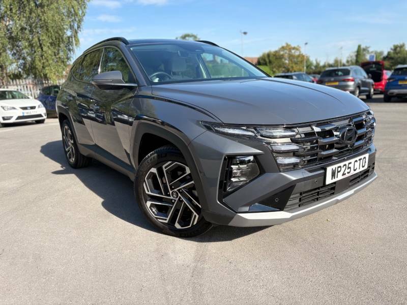 Hyundai Tucson 1.6T 150 Advance Black #1