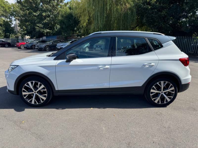 Seat Arona 1.0 Tsi 110 Xperience Lux Dsg White #6