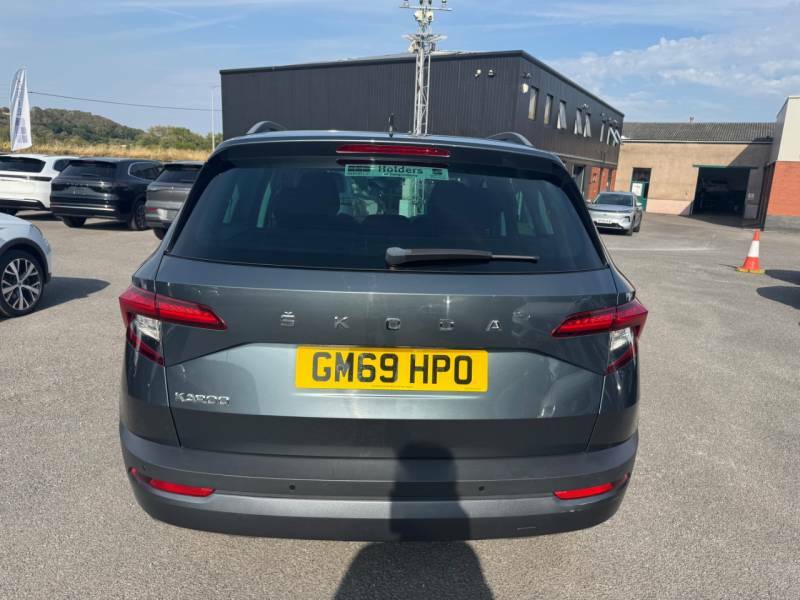 Skoda Karoq 1.5 Tsi Se Technology Dsg Grey #4