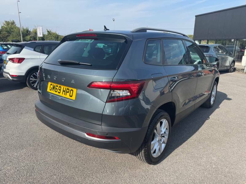 Skoda Karoq 1.5 Tsi Se Technology Dsg Grey #3