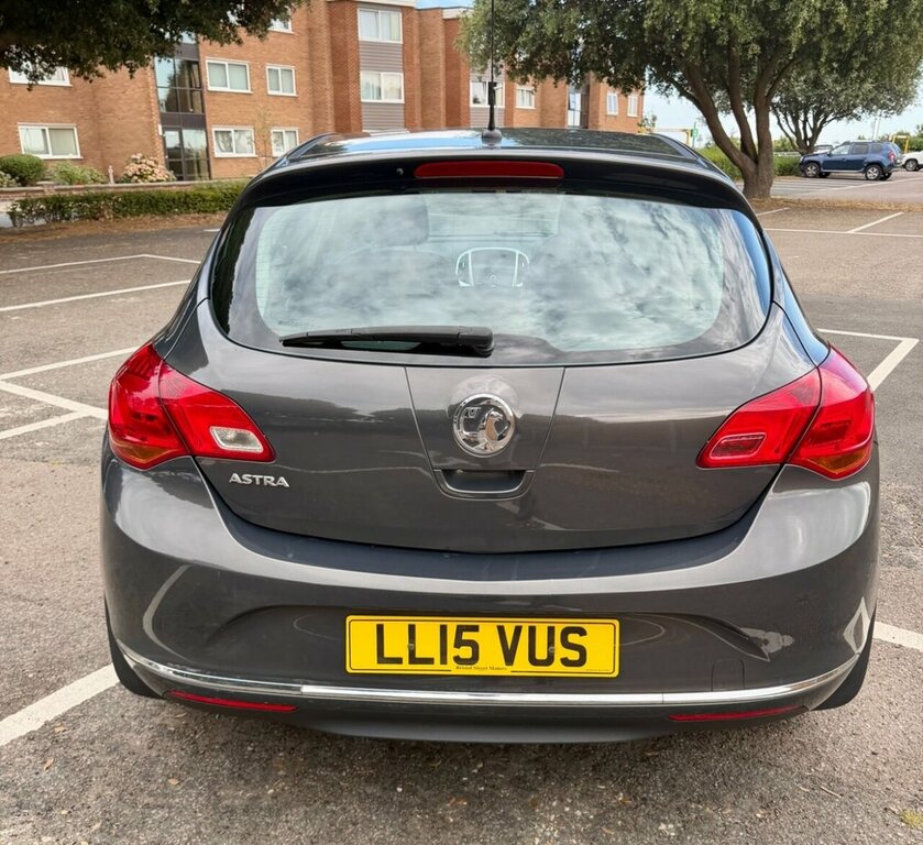 Vauxhall Astra Hatchback 1.6 Cdti Ecoflex 94G Sri Euro 6 Ss White #8
