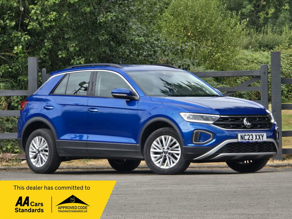 Volkswagen T-Roc 1.0 Tsi Life Suv Euro 6 Ss 1 Blue