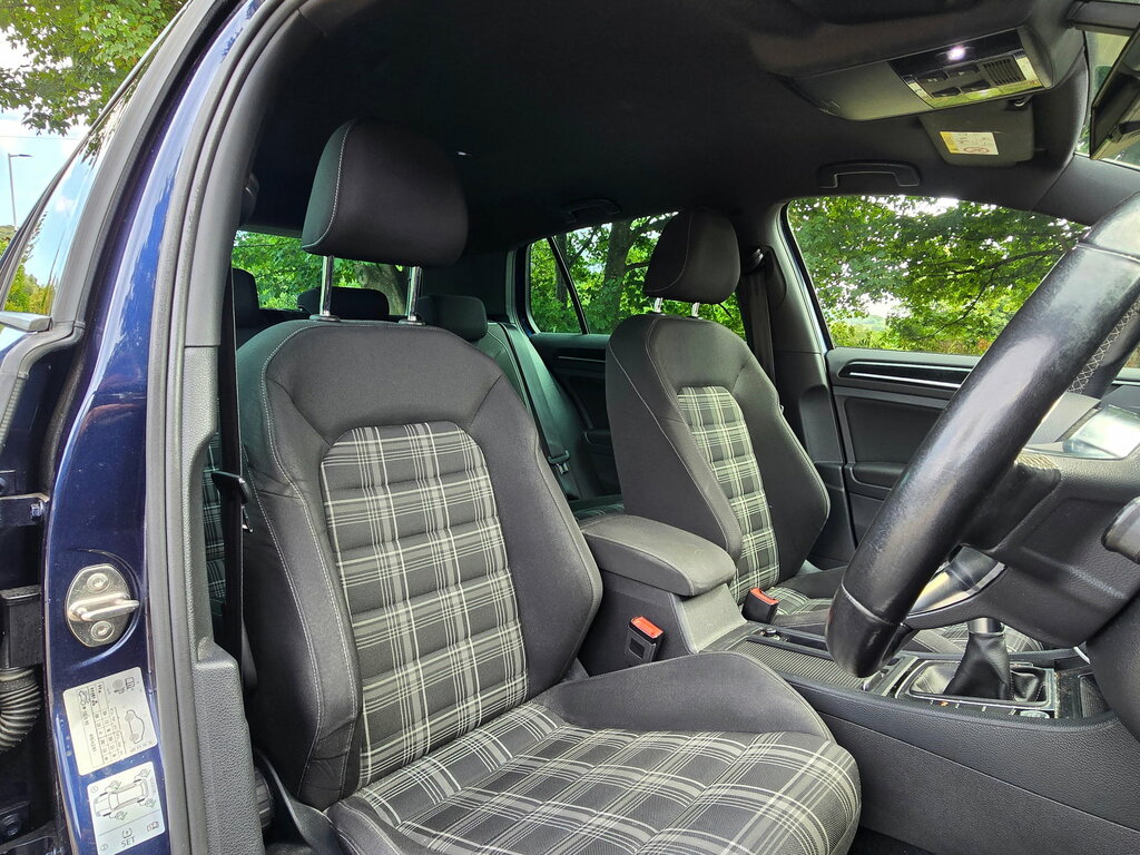 Volkswagen Golf 2.0 Tdi Bluemotion Tech Gtd Hatchback M Blue #3