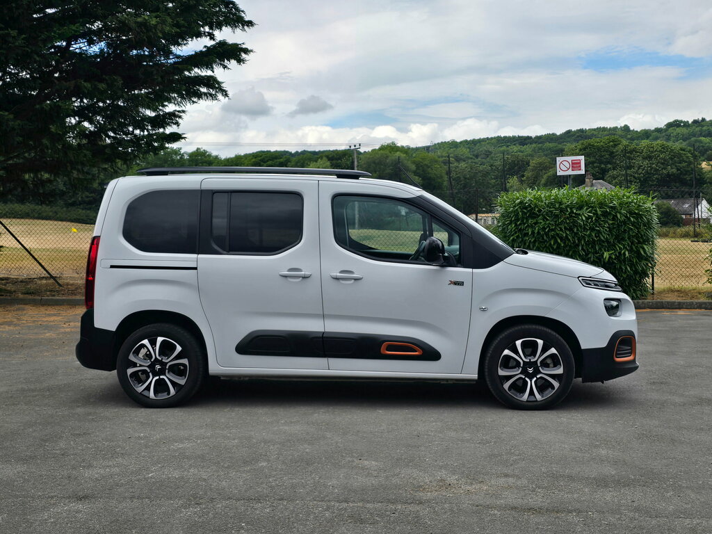 Citroen e-Berlingo 100Kw Flair Xtr M 50Kwh Grey #11