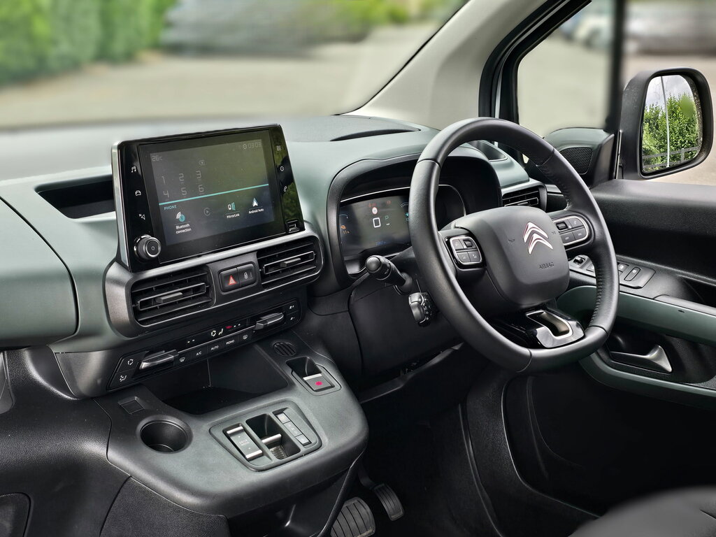Citroen e-Berlingo 50Kwh Flair Xtr M Mpv 7.4Kw Cha White #4