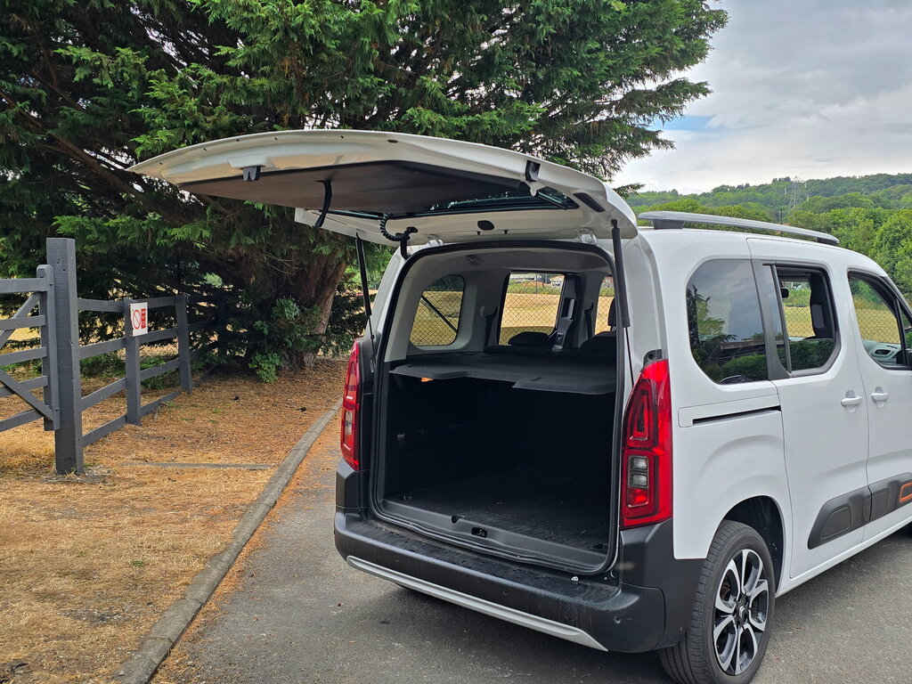 Citroen e-Berlingo 50Kwh Flair Xtr M Mpv 7.4Kw Cha White #6