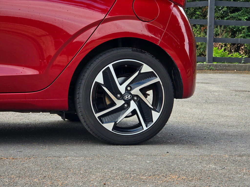 Hyundai I10 1.2 Mpi Se Connect Red #18