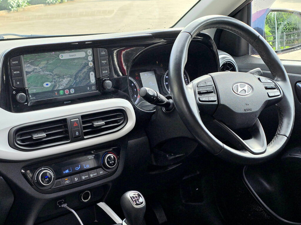 Hyundai I10 1.2 Mpi Se Connect Red #9