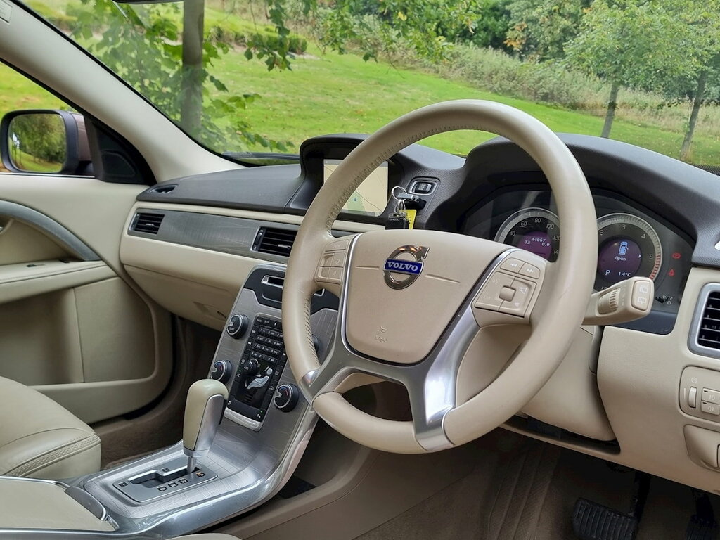 Volvo XC70 2.4 D5 Se Lux Geartronic Awd Euro 5  #8