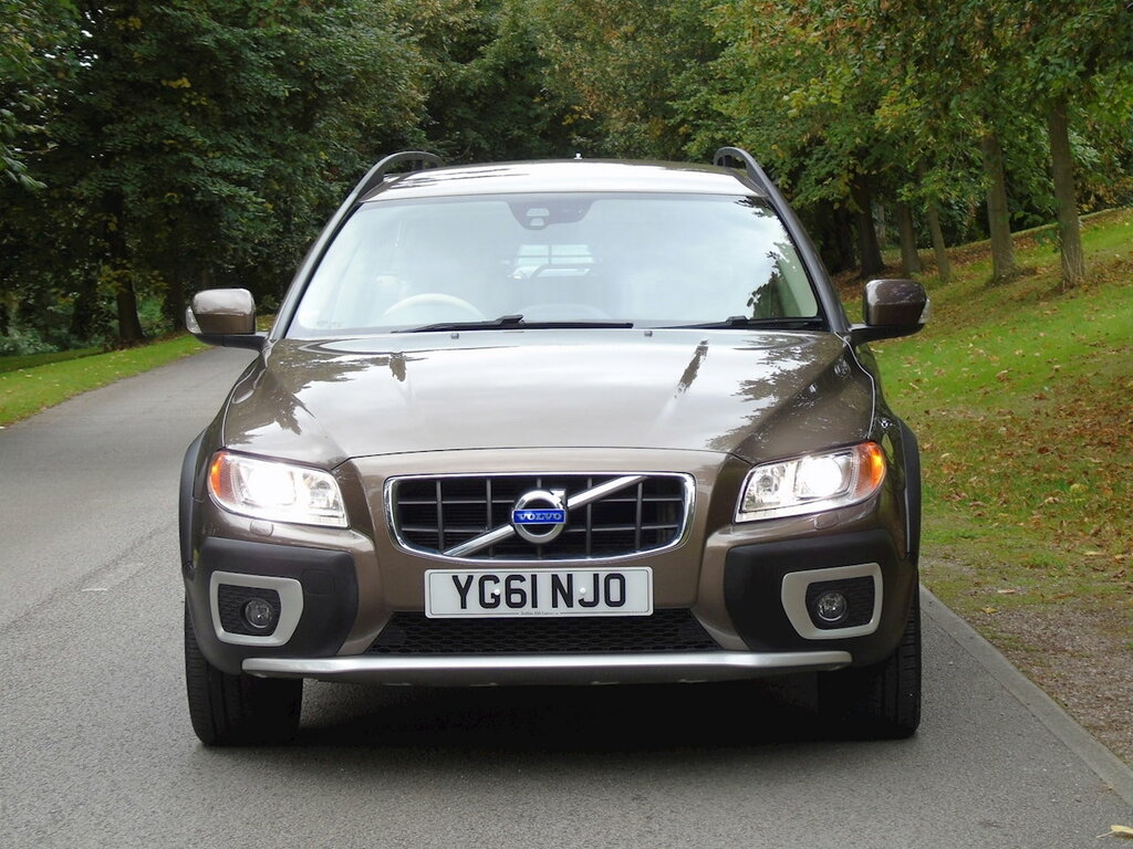 Volvo XC70 2.4 D5 Se Lux Geartronic Awd Euro 5  #16