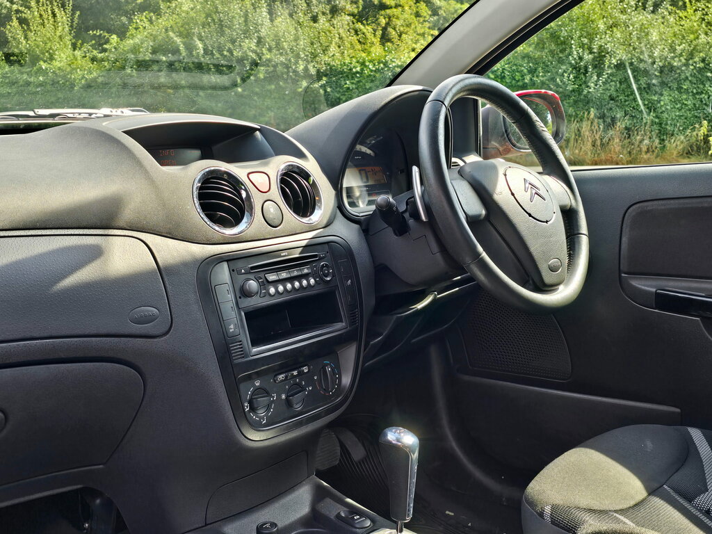 Citroen C2 1.4 Vtr Spec-3dr-ulez Free-perfect 1St Car-fsh- Red #3