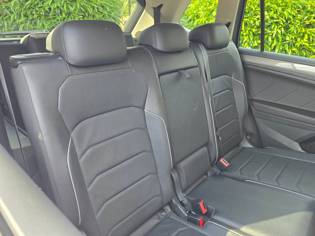 Volkswagen Tiguan Allspace 1.5 Tsi Life Suv Dsg Euro 6 Ss 150 Grey #5
