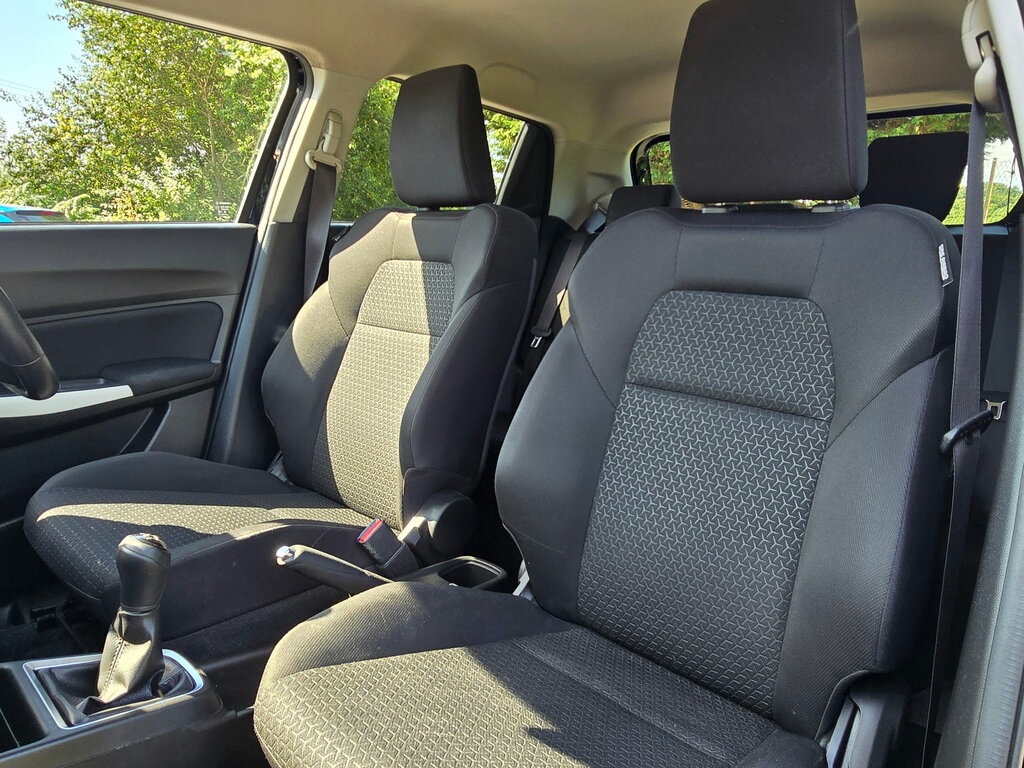 Suzuki Swift 1.2 Dualjet Attitude Hatchback E Black #3
