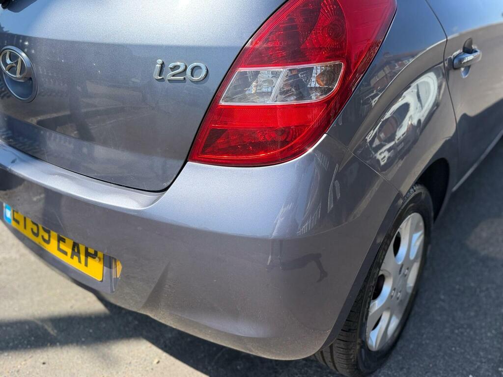 Hyundai I20 1.4 Comfort Hatchback Euro 4 99 Red #12