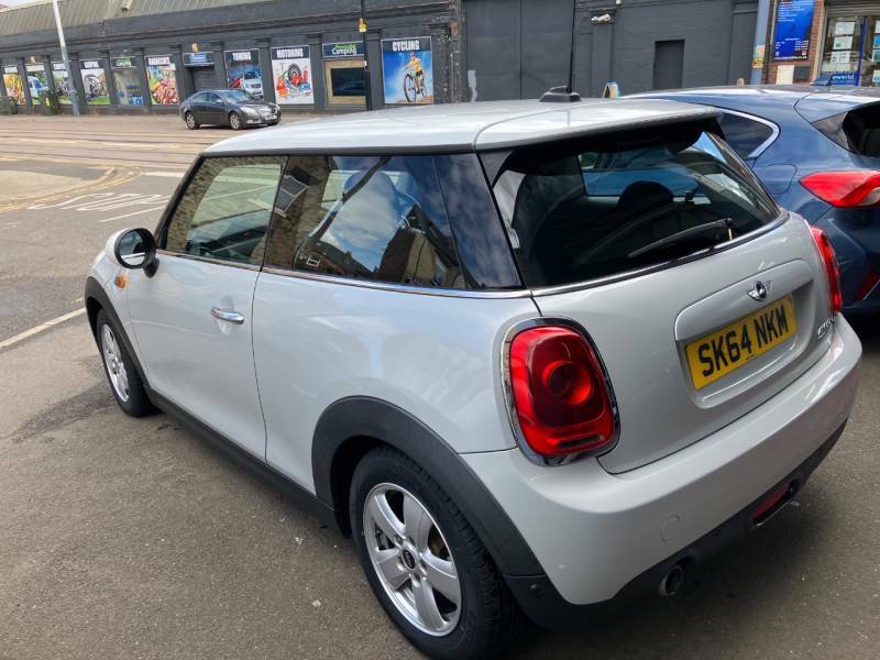 Mini Hatch 1.5 Cooper Silver #4