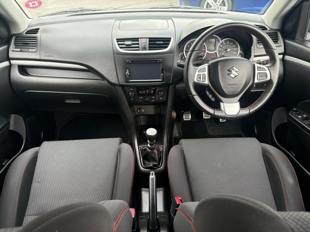 Suzuki Swift Hatchback 1.6 Sport 201515 Black #4