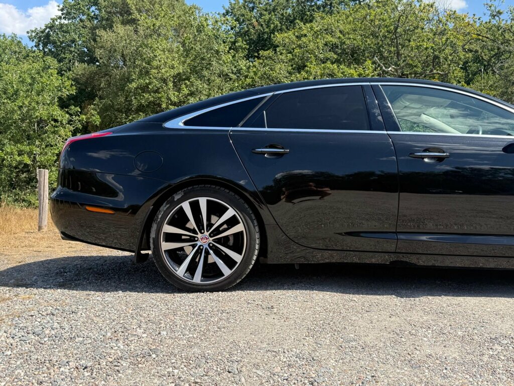 Jaguar XJ Xjl V6 D Black #16