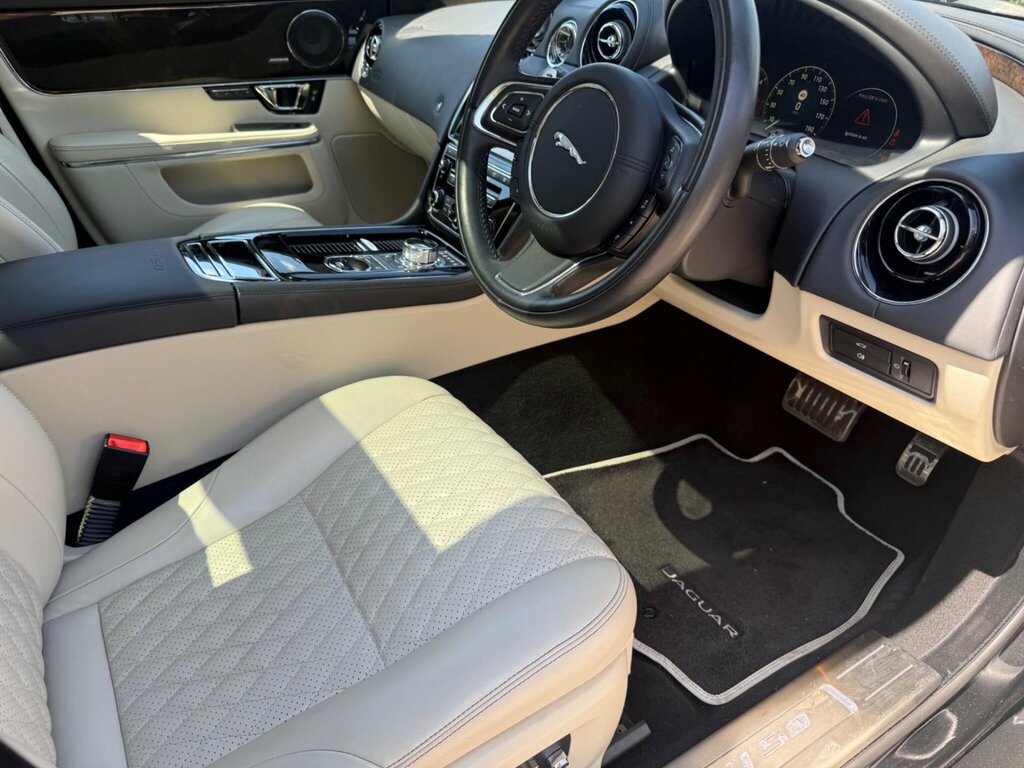 Jaguar XJ Xjl V6 D Black #19