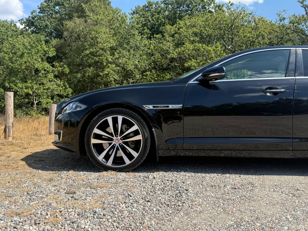 Jaguar XJ Xjl V6 D Black #13