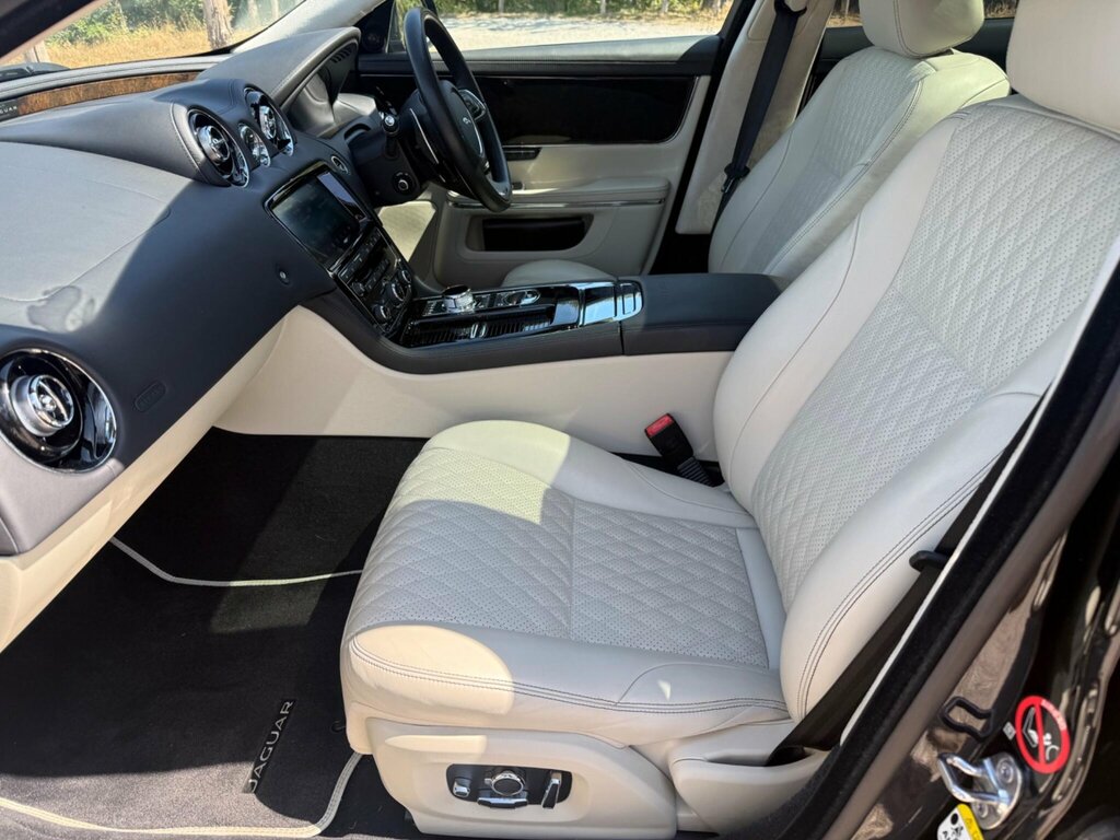 Jaguar XJ Xjl V6 D Black #22