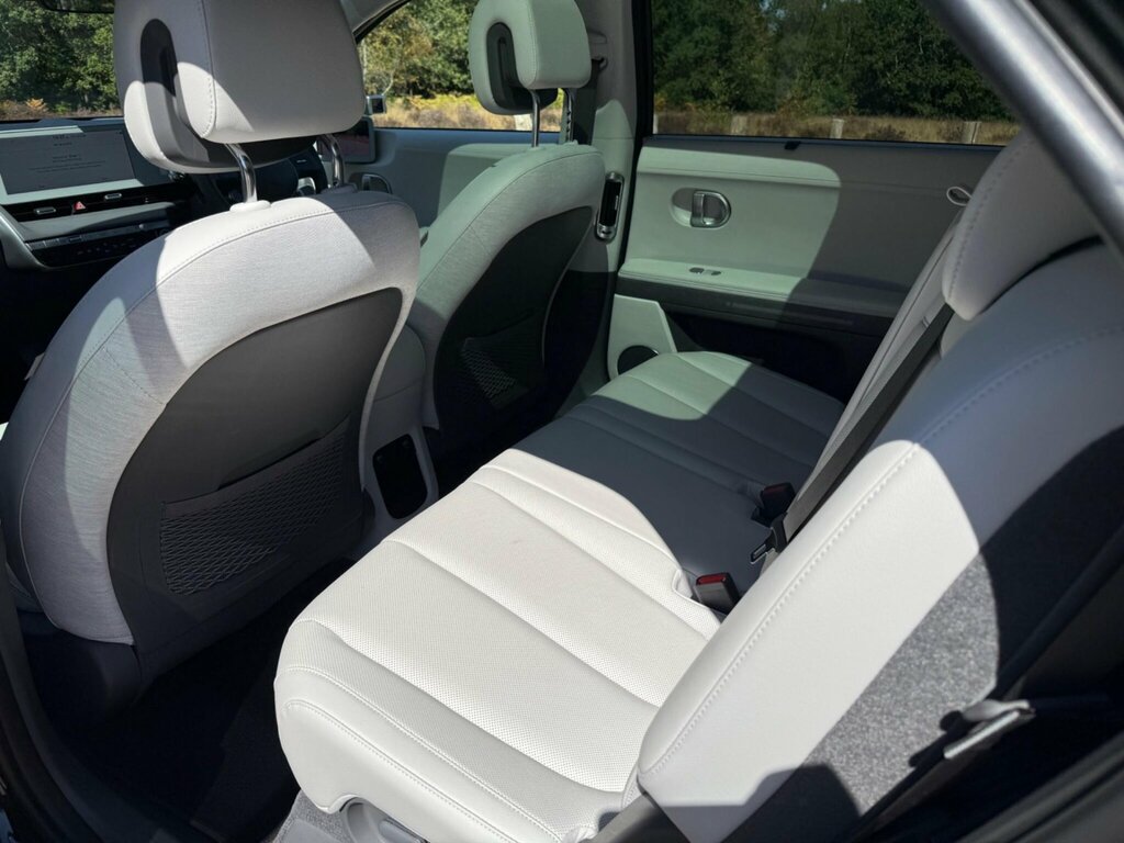 Hyundai Ioniq 5 E 305Ps Premium 73Kwh Awd Green #24