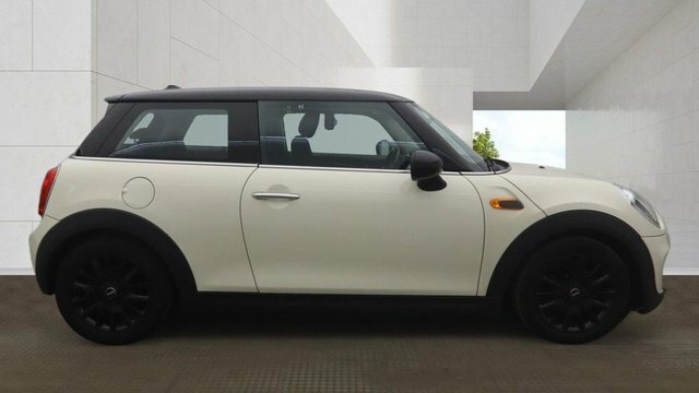 Mini Hatch 1.5 Cooper Hatchback White #5