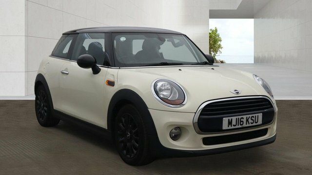 Mini Hatch 1.5 Cooper Hatchback White