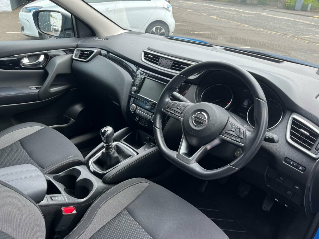 Nissan Qashqai 1.3L Acenta Premium Blue #4