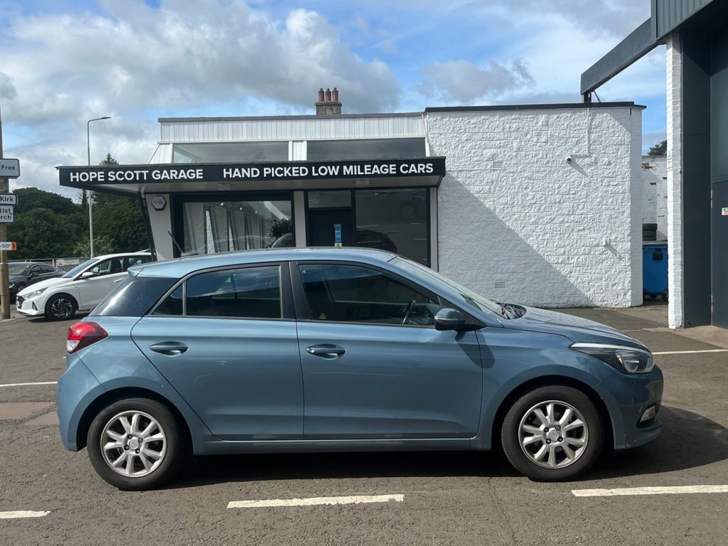 Hyundai I20 1.2L Se Blue #2