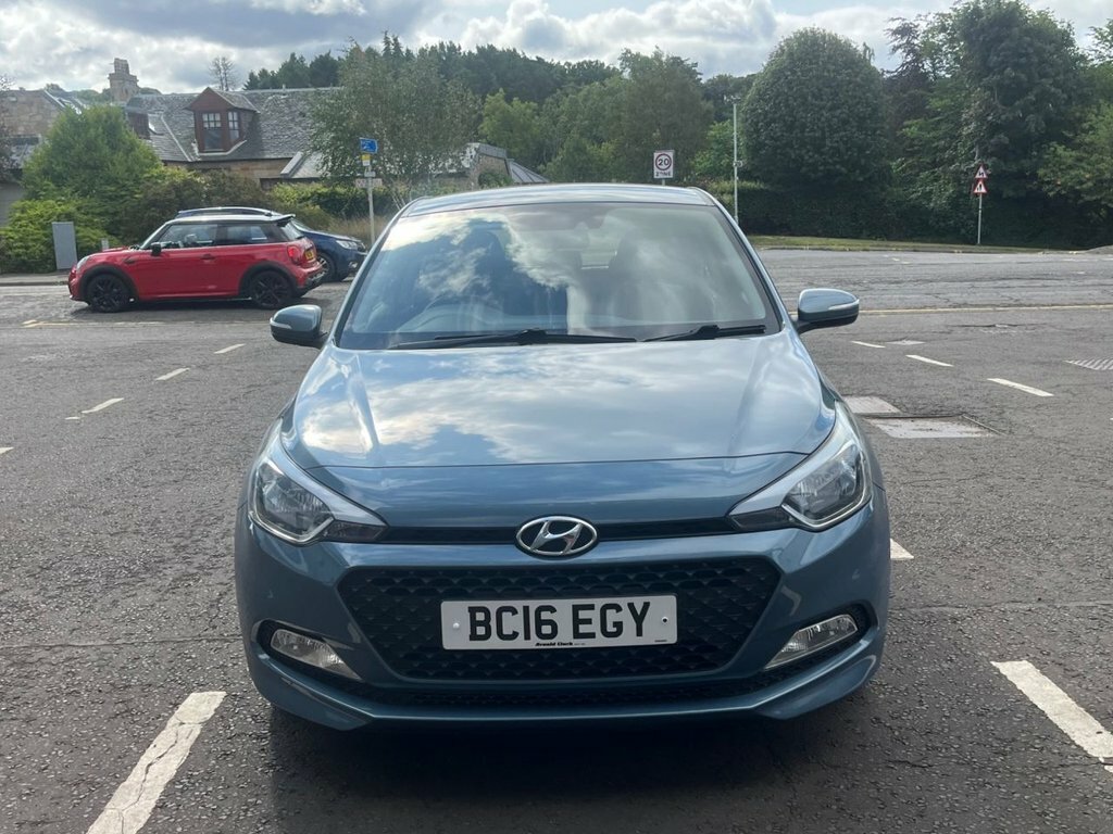 Hyundai I20 1.2L Se Blue #3