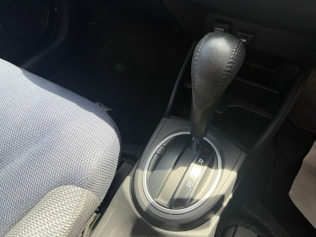 Honda Jazz 1.2 I Vtec S Hatchback Red #29