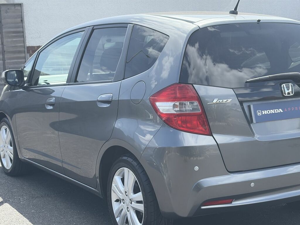 Honda Jazz 1.2 I Vtec S Hatchback Red #32
