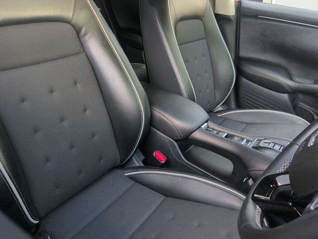 Honda Zr-V Zr-v Advance I-mmd Cvt Red #24